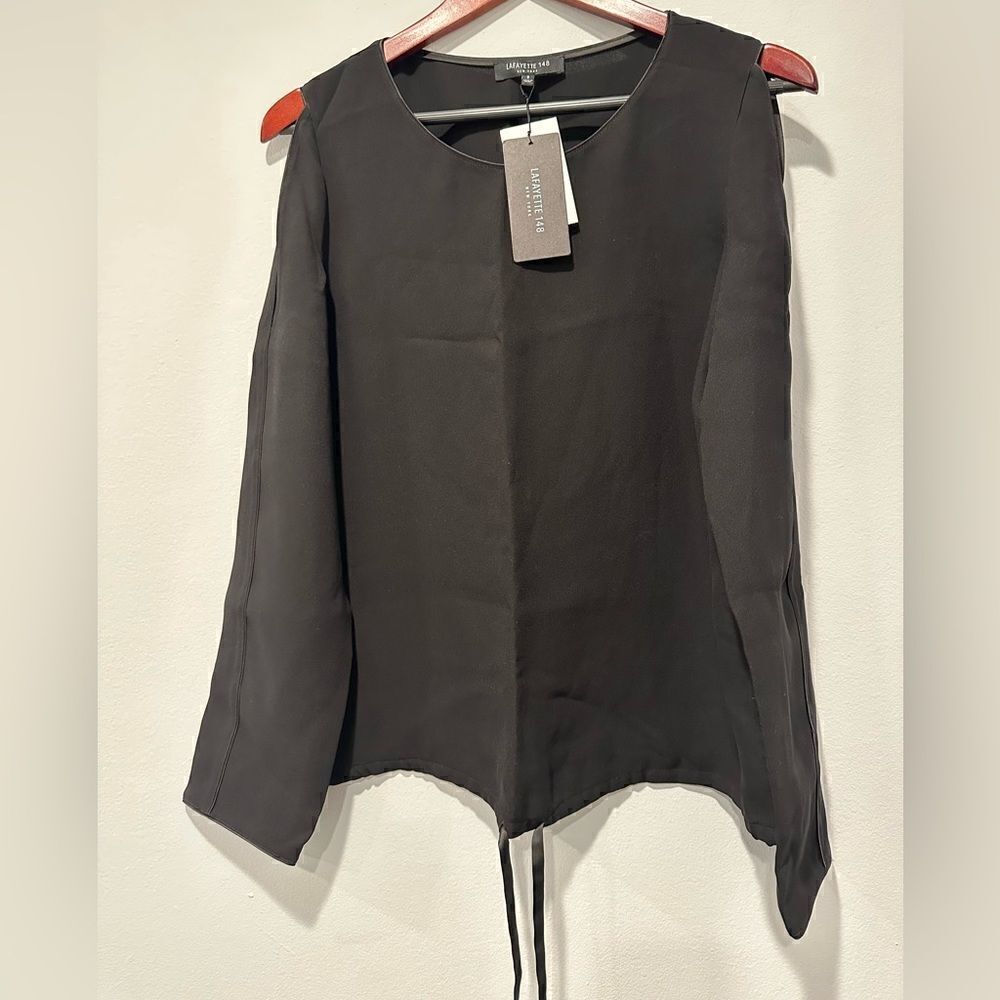 Lafayette 418 New York black 100% silk blouse in black size S, NWT